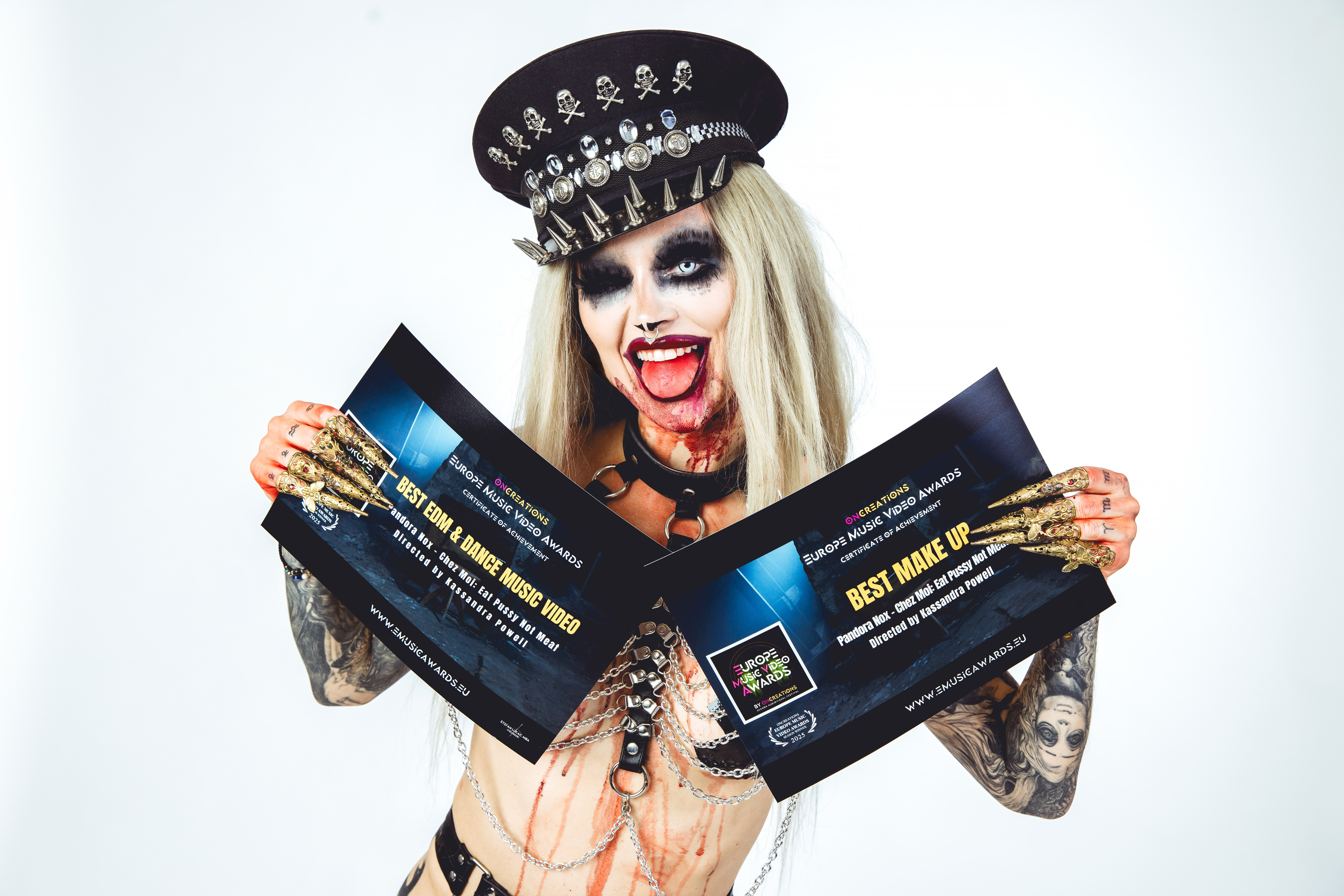 Pixelcoma_Pandora_Halloween_14